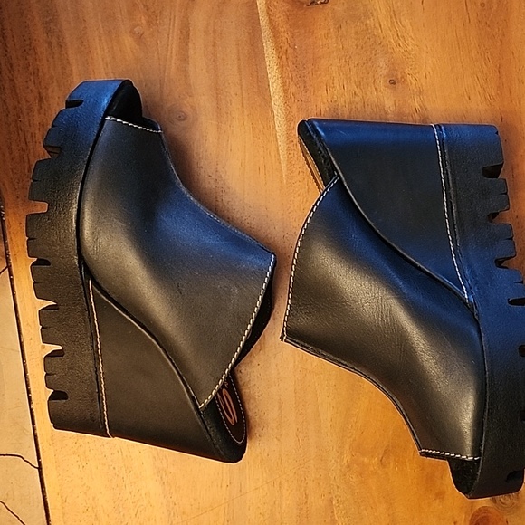 Sbicca Black Platform Sandal New - Picture 4 of 9